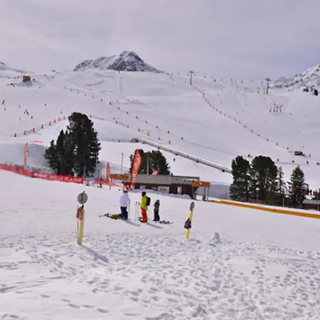 Renove 4/5 Pers - Aux Pieds - Fr-1-181-1038 * La Plagne